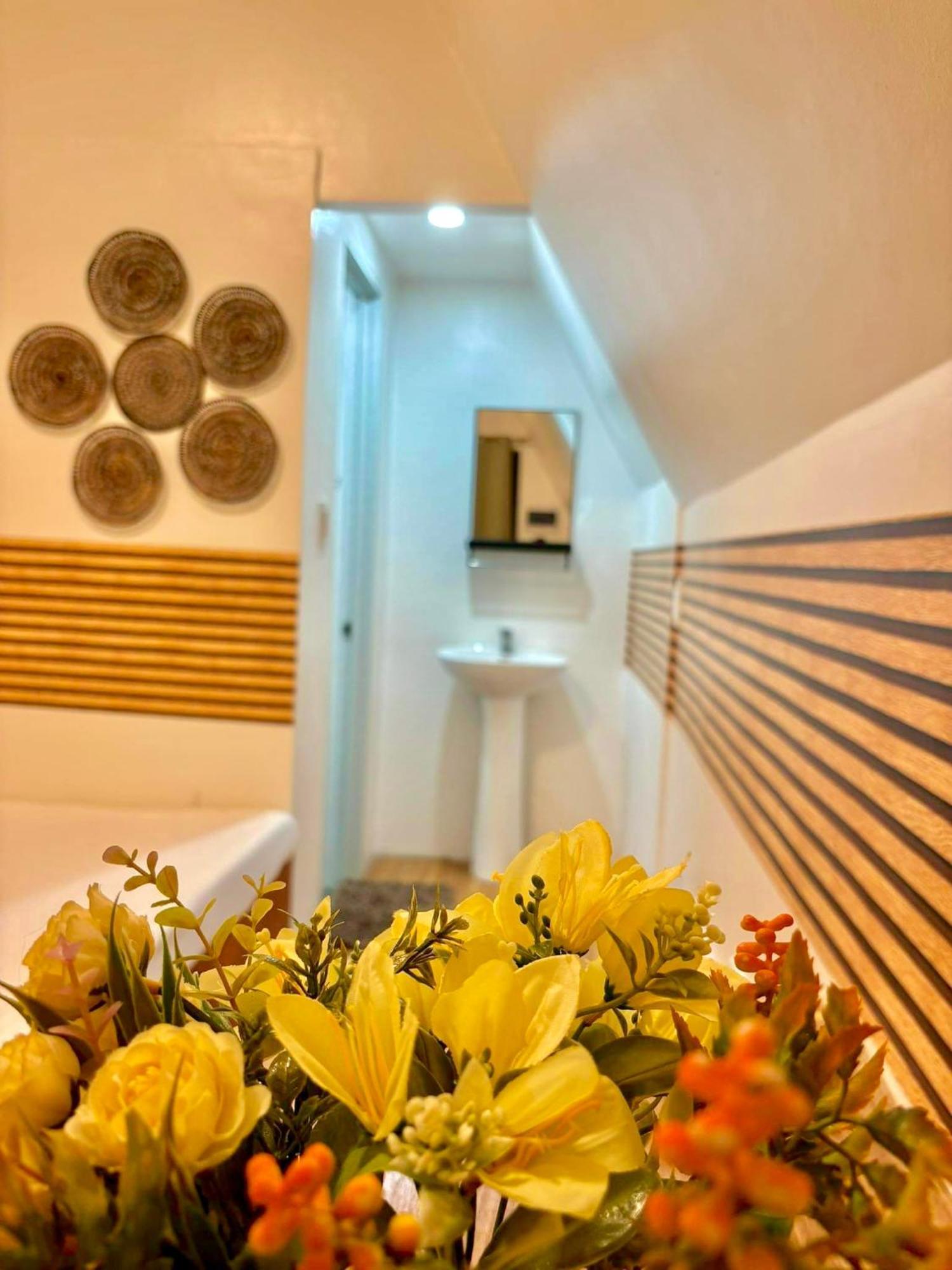 Villa Lovi Panagsama Beach 몰볼 외부 사진