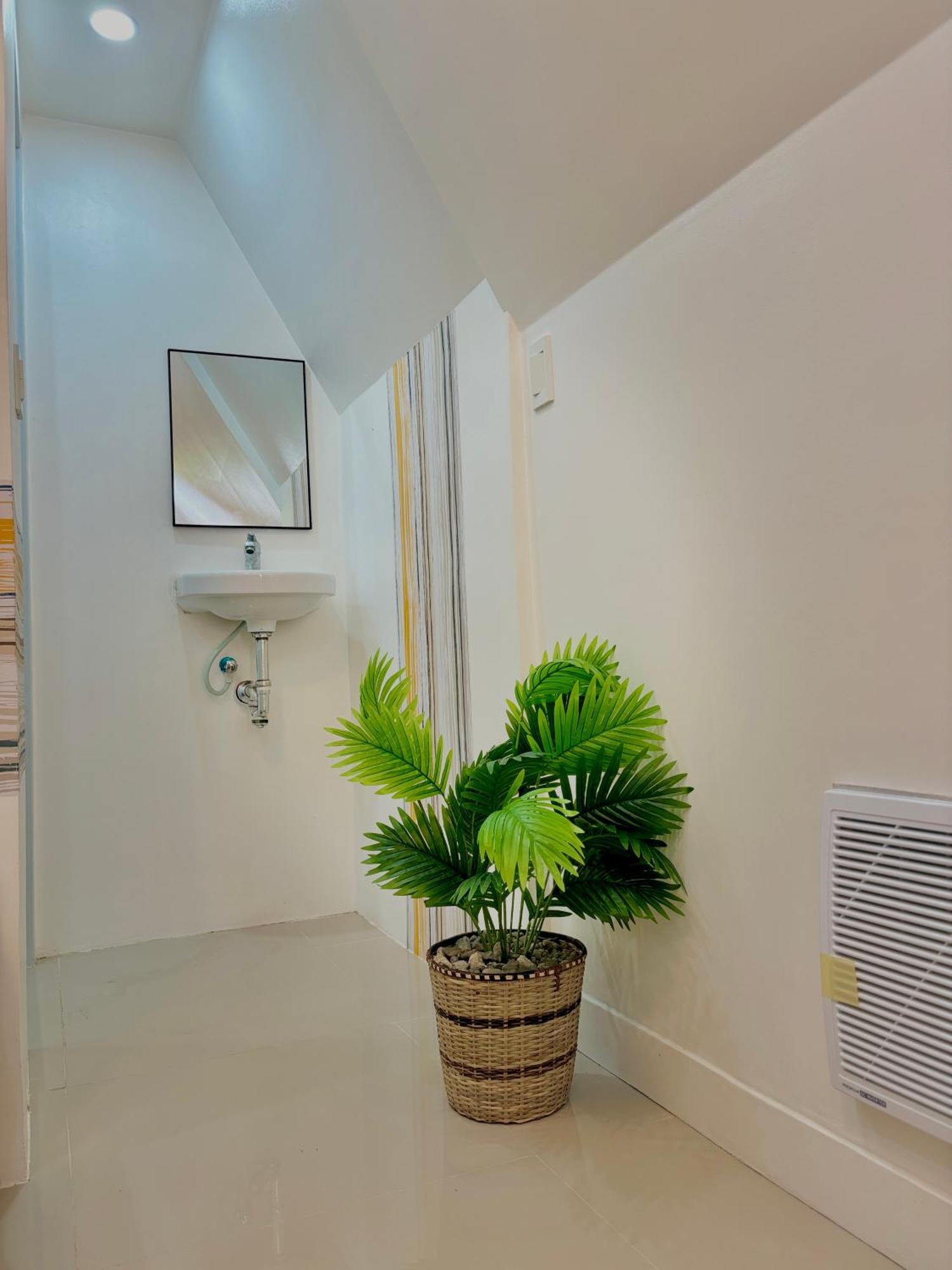 Villa Lovi Panagsama Beach 몰볼 외부 사진