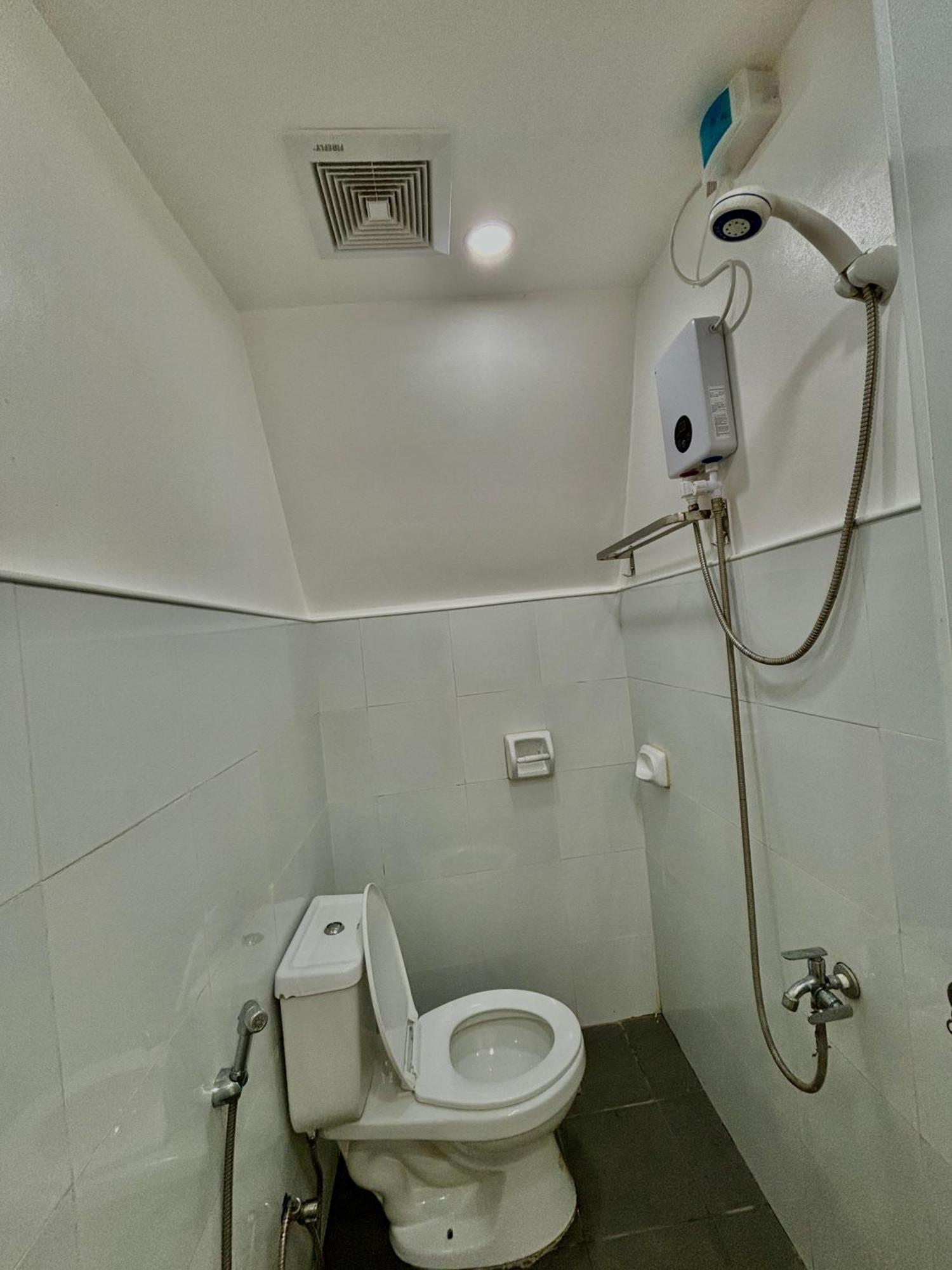 Villa Lovi Panagsama Beach 몰볼 외부 사진